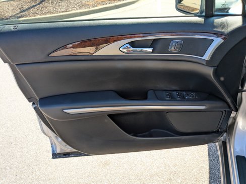 Used 2016 Lincoln MKZ w/ Equipment Group 200A Select image 12