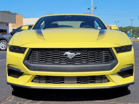 New 2025 Ford Mustang Coupe image 5