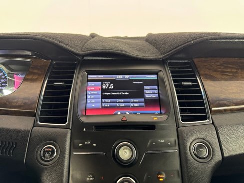 Used 2014 Ford Taurus Limited image 20