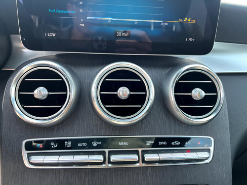 Used 2020 Mercedes-Benz GLC 300 4MATIC image 38