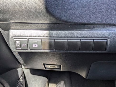 Used 2021 Toyota Corolla SE w/ Carpet Mat Package (TMS) image 25