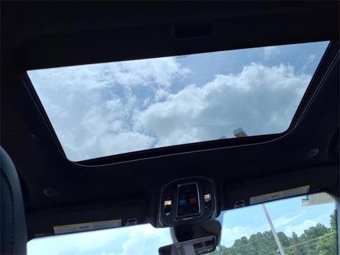 New 2025 Jeep Grand Cherokee L Altitude image 6