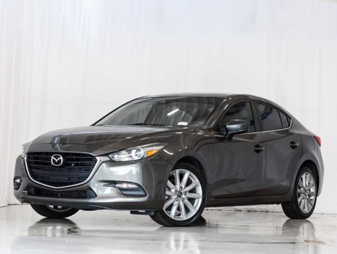 Used 2017 MAZDA MAZDA3 Touring image 3