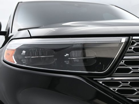 Used 2020 Ford Explorer Limited image 11