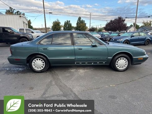Used 1996 Oldsmobile 88 Royale LS image 4