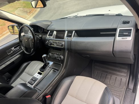 Used 2013 Land Rover Range Rover Sport Supercharged image 27