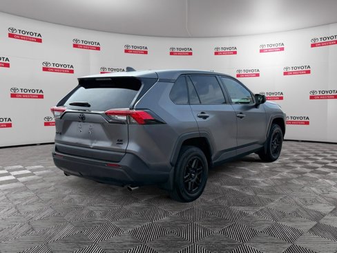 Certified 2022 Toyota RAV4 LE image 5