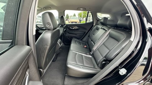 Certified 2024 GMC Terrain SLT image 24