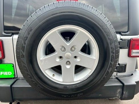 Certified 2017 Jeep Wrangler Unlimited Sport w/ Quick Order Package 24S image 12