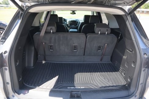 Used 2019 Chevrolet Traverse RS w/ LPO, 'HIT The Road' Package image 27