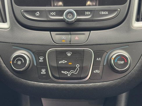 Used 2024 Chevrolet Malibu RS image 14