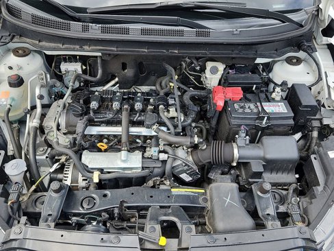 Used 2024 Nissan Kicks SR image 27