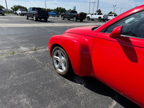 Used 2003 Chevrolet SSR image 9