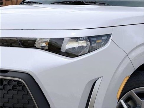New 2025 Kia Soul LX w/ LX Technology Package image 10