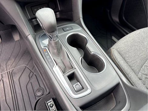 Used 2022 Chevrolet Equinox LT image 22