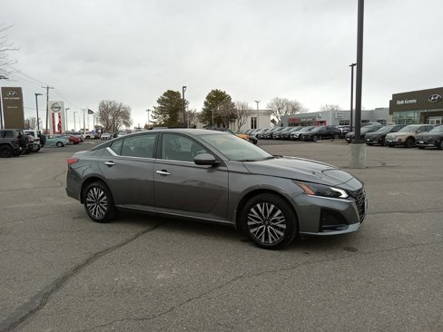 New 2024 Nissan Altima 2.5 SV w/ SV Premium Package image 29