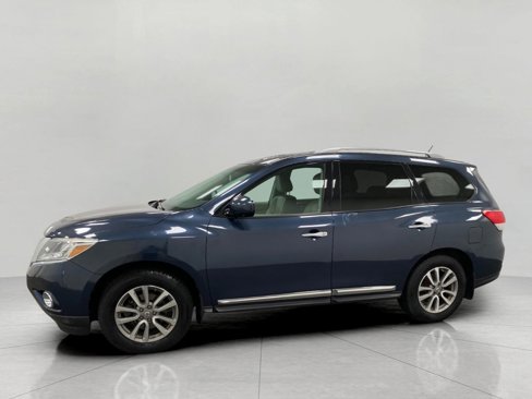 Used 2016 Nissan Pathfinder SL w/ SL Tech Package image 10