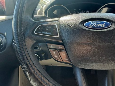Used 2017 Ford Focus SE image 20