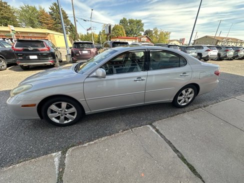 Used 2005 Lexus ES 330 image 4