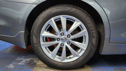Used 2015 INFINITI Q50 Premium w/ Deluxe Touring Package image 61