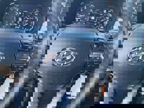 Used 2020 Hyundai Kona SE image 21