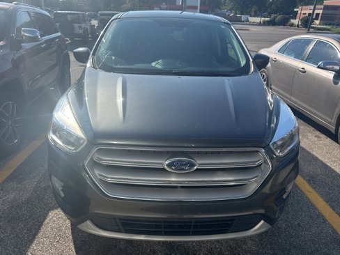 Used 2019 Ford Escape SE image 6