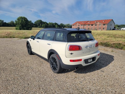 Used 2017 MINI Cooper Clubman ALL4 image 9