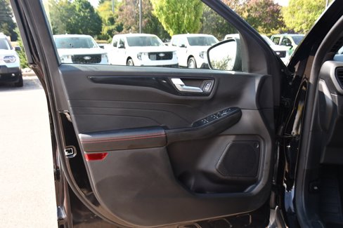 Used 2023 Ford Escape ST-Line w/ Tech Pack #1 image 22