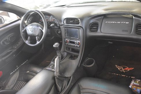 Used 2001 Chevrolet Corvette Convertible w/ Preferred Equipment Group2 image 13