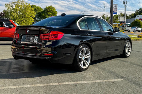 Used 2018 BMW 330i xDrive Sedan image 4