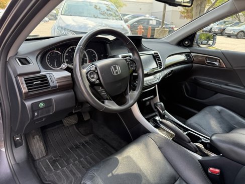 Used 2017 Honda Accord EX-L image 9