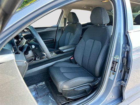 Used 2023 Kia K5 LXS image 19