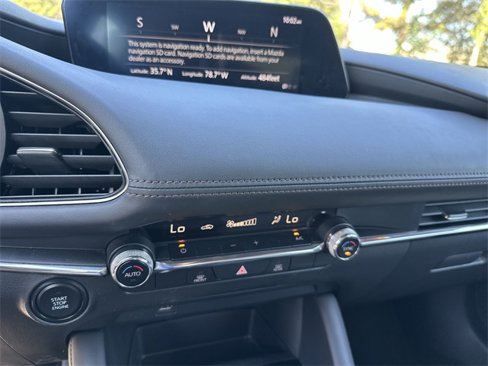 Used 2019 MAZDA MAZDA3 Hatchback image 19