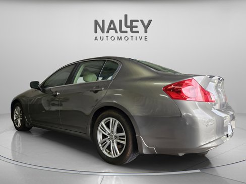 Used 2013 INFINITI G37 Journey w/ Premium Pkg image 3