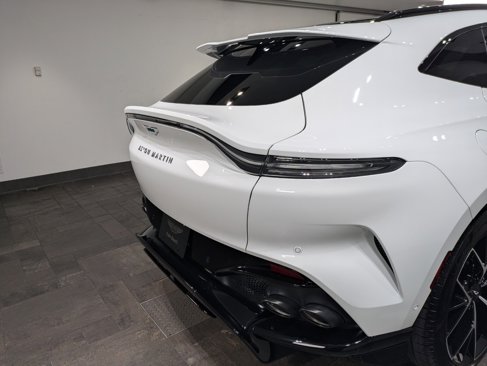 New 2025 Aston Martin DBX 707 image 8