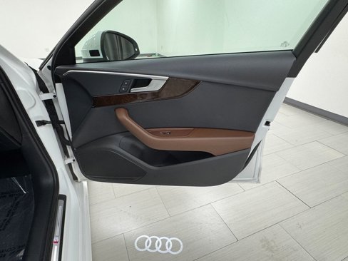 Used 2019 Audi A4 2.0T Premium w/ Convenience Package image 13