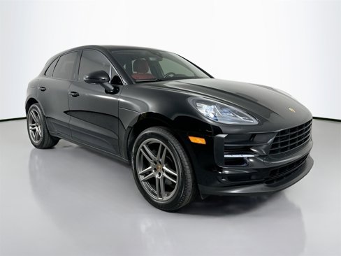 Certified 2020 Porsche Macan image 9