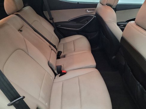 Used 2017 Hyundai Santa Fe Sport image 19