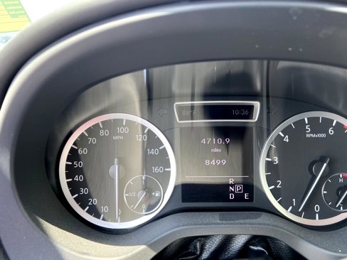 Used 2018 INFINITI QX30 AWD image 7