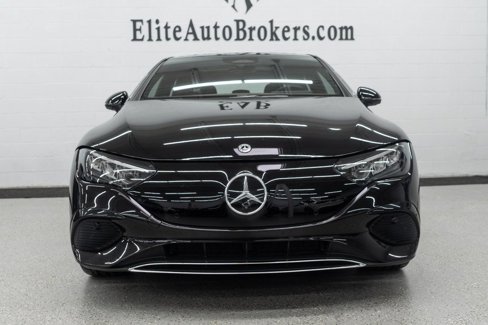 Used 2023 Mercedes-Benz EQE 500 4MATIC Sedan image 3