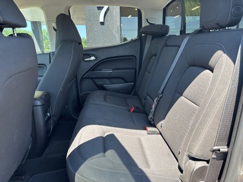 Used 2017 GMC Canyon SLE w/ SLE Convenience Package image 15
