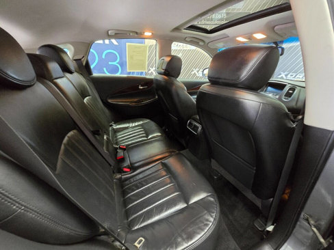 Used 2012 INFINITI EX35 Journey image 27