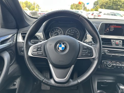 Used 2017 BMW X1 xDrive28i image 13