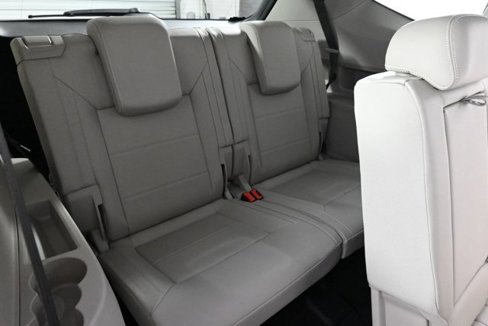 Used 2021 Volkswagen Atlas SE w/ Panoramic Sunroof Package image 15