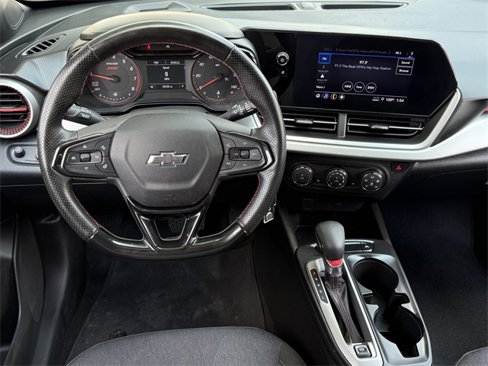 Used 2024 Chevrolet Trax RS w/ Driver Confidence Package image 12