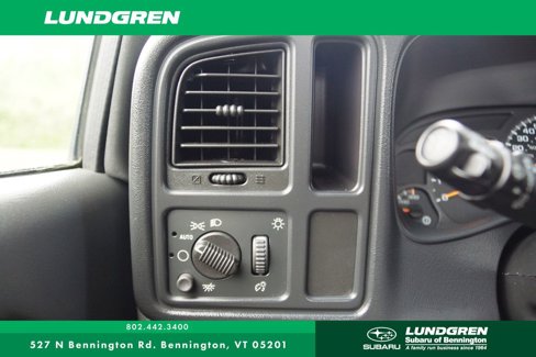 Used 2003 Chevrolet Silverado 3500 4x4 Regular Cab w/ Snow Plow Prep Package image 16