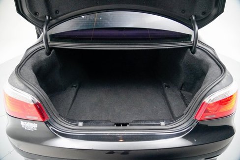 Used 2008 BMW 528xi Sedan image 9