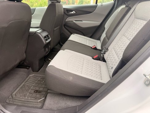 Used 2023 Chevrolet Equinox LS image 10