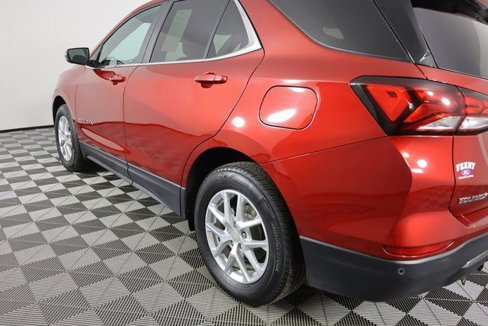Used 2024 Chevrolet Equinox LT image 18