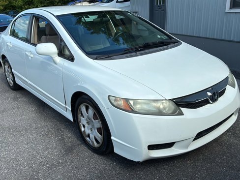 Used 2011 Honda Civic LX image 3